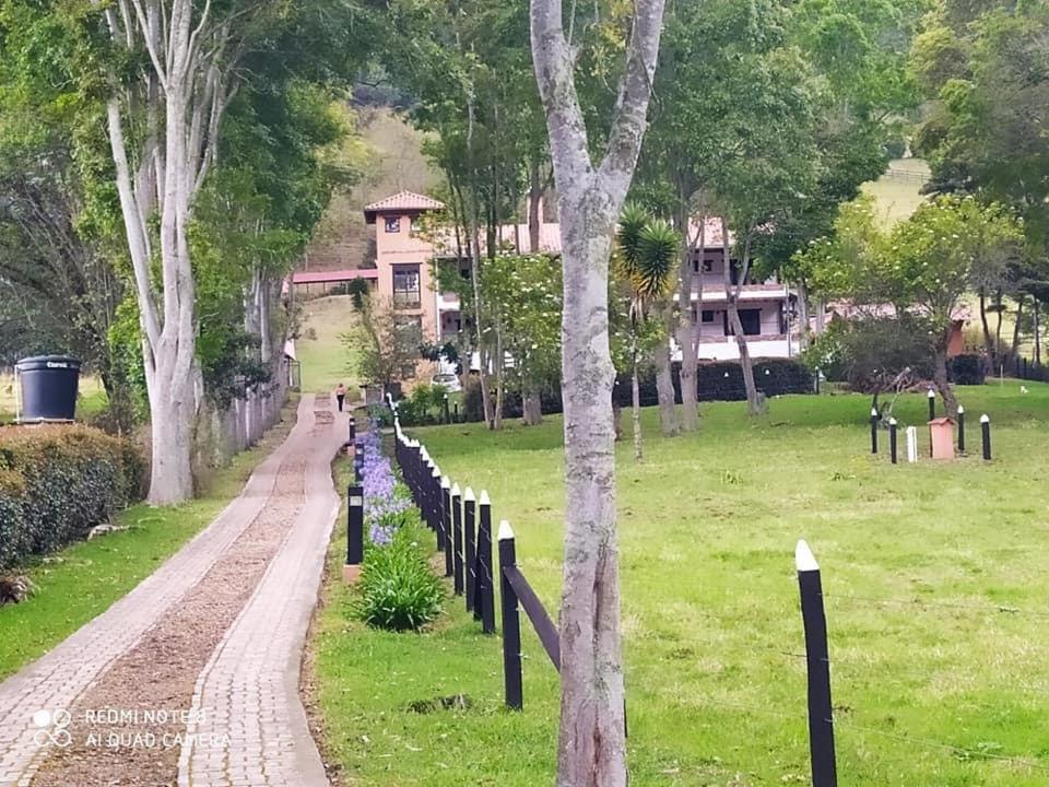 La Posada De Los Arcangeles Hotell Madrid Eksteriør bilde